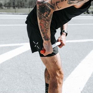 Ten Thousand Shorts 7”